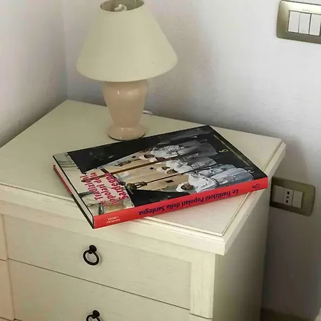 Nuragica Apartamento Bacu Abis